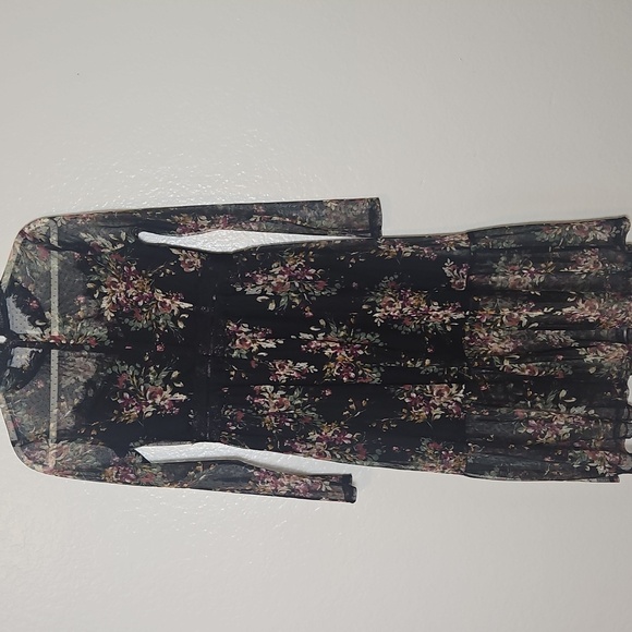 Floral Black Dress - Picture 4 of 5